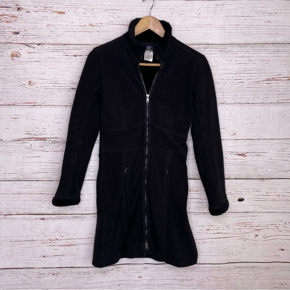 Patagonia Women's Black  Coat